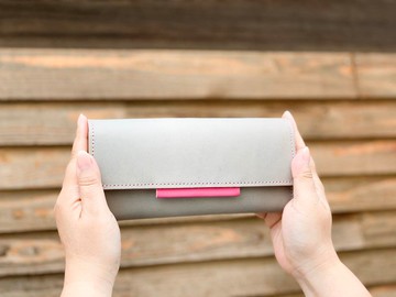 OVER皮製的長錢包上的酷臉粉紅，使您想吹噓OFW–HPP–NNP–P作為禮物