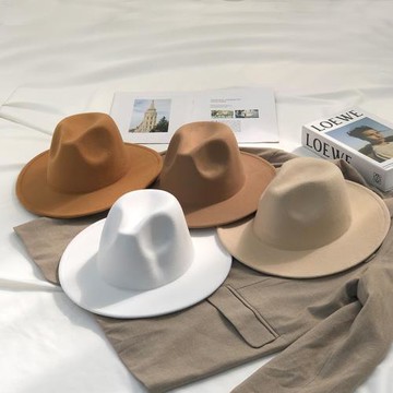 白色法式平頂禮帽女春秋冬夏英倫駝色平沿騎士寬檐毛呢爵士帽子男