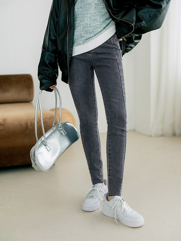 視覺細-5KG．雙側線窄管腰鬆緊牛仔顯瘦褲