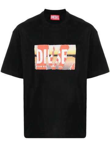 Diesel - ripped logo-print cotton T-shirt - men - Cotton - S - Black