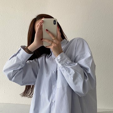 𝙃𝐞𝐲𝐦𝐚𝐧𝐲｜單穿內搭都可以💙  韓系藍白條紋襯衫（S-XL）