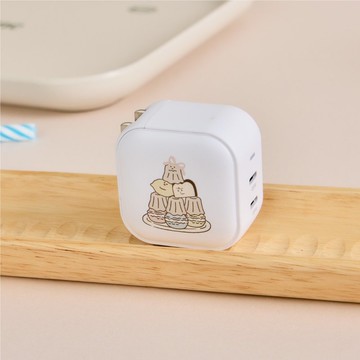 The Butters甜點疊疊樂GaN 45W Type-C雙孔充電頭