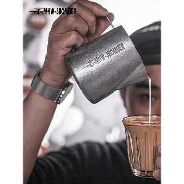 MHW-3BOMBER轟炸機5.0拉花缸不銹鋼尖嘴鱷魚咖啡打奶缸專業拉花杯