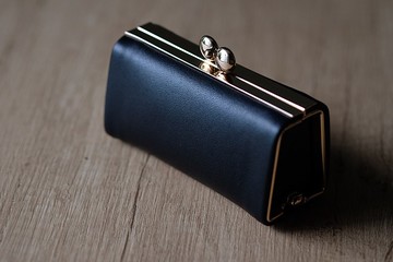 箱型口金盒【典雅黑】