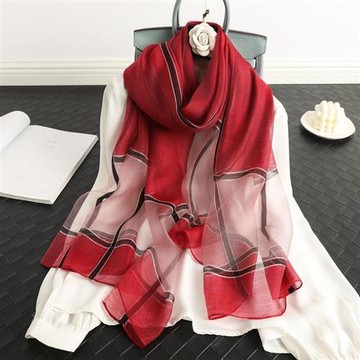 【巴黎精品】真絲絲巾羊毛圍巾-桑蠶絲拼色格子披肩女配件7色a1gt43