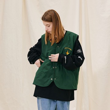 MOKACME VIBE 21AW 雙面穿保暖羊羔絨刺繡標馬甲背心男女聖誕