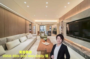 隆大【鳳凰康澤】極致典雅三房平車｜高雄市苓雅區光華一路