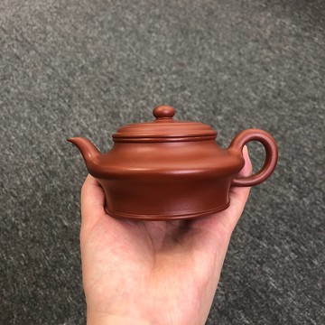 高虚扁 壶嘴微敲 颇具韵味  大口盖设计 出水暴爽  上手效果好