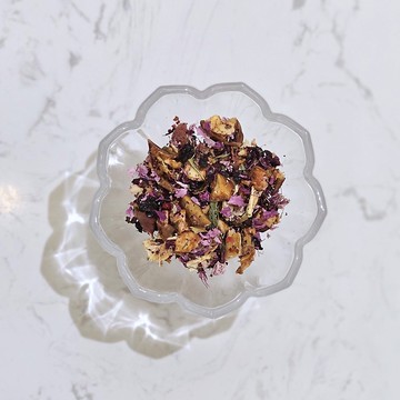 自有品種權童顏櫻 | 童顏花莓果茶 | 雨樹