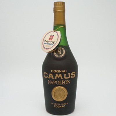 CAMUS NAPOLEON カミュ ナポレオン コニャック ブランデー フランス アルコール度数40度 容量700ml 酒 未開栓 【中古】 |  LINEブランドカタログ