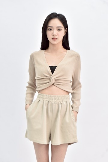 (S) fetish 針織短版坑紋杏色長袖上衣