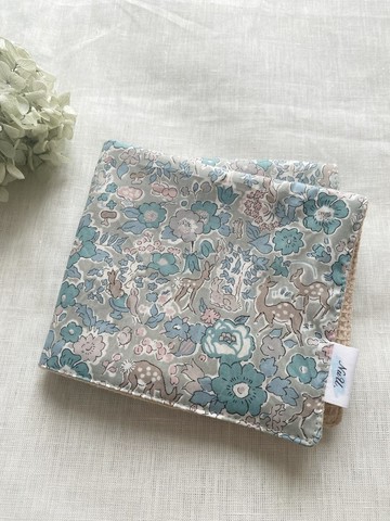 Liberty × 有機棉 / 奶茶色 Woodland Betsy
