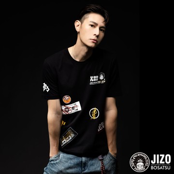 【買1送1】髭文字-姓名貼短TEE(黑) - BLUE WAY 地藏小王