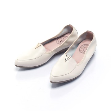 我的旅行日記  簡約小V釦羊皮增高平底樂福鞋 復古白 (503043)