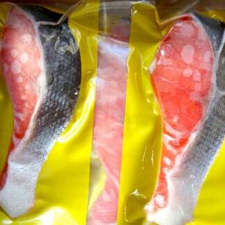 20-235 塩紅鮭姿切身ますいくら醤油漬けセット