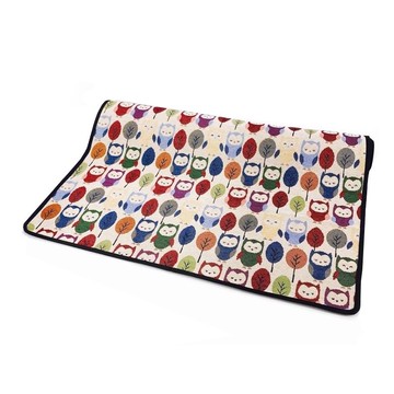 多功能防水地墊/野餐墊(款式隨機出貨) 270X270cm 露營.戶外.輕量化裝備.野餐墊.郊遊.軟墊.防潮墊 21-00034