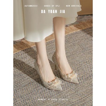 水晶花朵婚鞋小眾高級感主婚紗秀禾服兩穿新娘高跟鞋女細跟不累腳