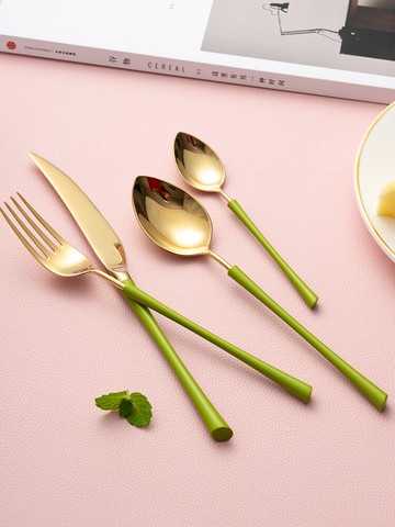 輕奢西餐餐具套裝家用歐式不銹鋼刀叉牛排工具勺子三件套