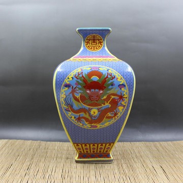 清雍正琺瑯彩四圣獸紋四方瓶 仿古工藝瓷器 家居擺件古董古玩收藏1入