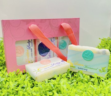 【廠商直送】鴻琴生活璀璨潔膚皂禮盒100g*3繽紛粉