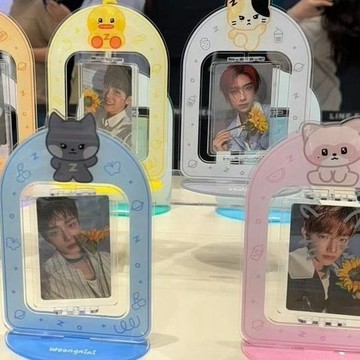 ⭐韓國正版代購⭐双面夹层ZEROBASEONE亚克力立牌可旋转插三寸小卡明星周边同款zb1