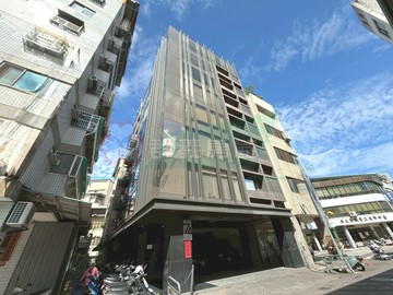 美術館獨棟電梯企業總部｜台中市西區大全街