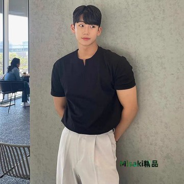 夏季小v領短袖男  韓版潮流時尚休閒T恤男  新款簡約百搭透氣短袖打底衫體恤男 M-3XL-潮流優選-Misaki精品