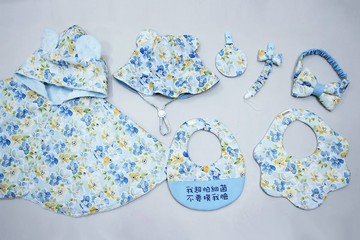 Gugu 手創 - 藍花 客製 /圓兜 /奶嘴鍊 /平安福袋 /彌月禮盒
