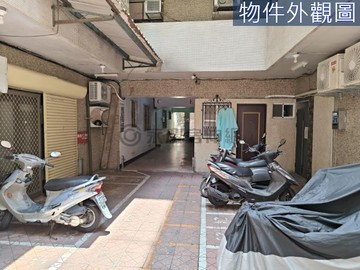 文山高中長庚正修湖濱春曉樓電梯大2房｜高雄市鳳山區濱山街