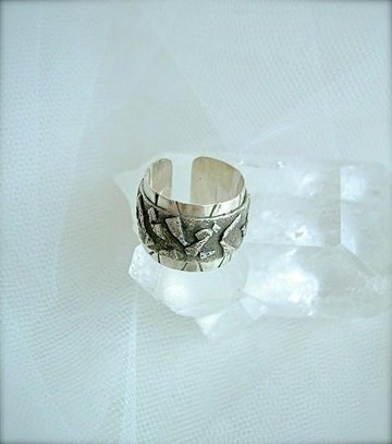 男子氣概的戒指