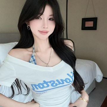 假兩件印花掛脖短袖上衣 兩件設計修身短袖t恤女 夏季女款性感撞色拼接短T 女短袖 短款開衫 辣妹格子綁帶v領短版上衣