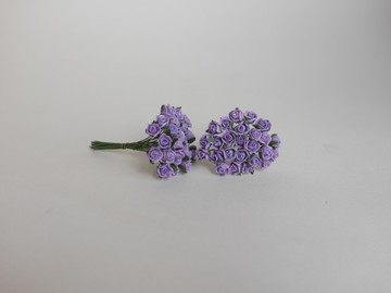 紙花，50 片，尺寸 0.8x0.8 公分。含苞待放的玫瑰花，紫色。