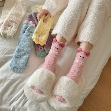 小黃鴨珊瑚絨襪子 秋冬加絨睡眠襪 可愛家居加厚中筒襪 保暖襪 襪子女 長襪女 長襪子