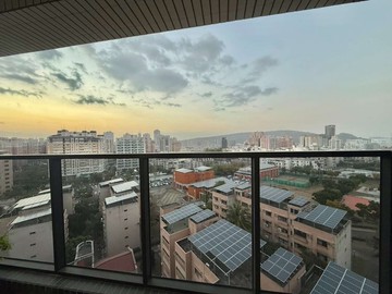 左營榮總仁武霞海重劃區三房加平車全新未住｜高雄市仁武區霞海路