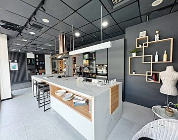 讚大面寬高質感店面空間大好規劃｜台中市豐原區三豐路二段