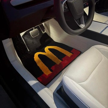 新上架👉麥當勞汽車腳墊主駕駛絲圈通用車墊地墊車載地毯車內腳踩墊可愛交換禮物 送朋友禮物
