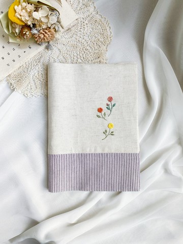 【芳小姐手作】手工刺繡 書衣/書套/手帳 聖經超大版