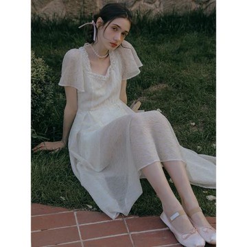 ISISLOVE復古法式方領初戀系仙女小香風清純連衣裙女夏季度假裙子