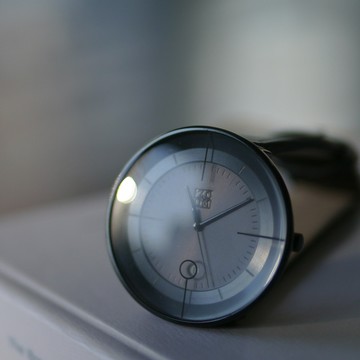 ZOOM｜FLOATING 光燦美學腕錶-黑/42.5mm