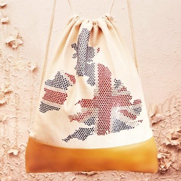 【GFSD】水鑽精品-背著國旗去旅行【魔幻都心】抽繩後背包