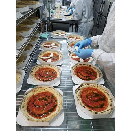 石窯ピザ 水牛のマルゲリータ 南風堂 トマトソース バジル モッツァレラチーズ 冷凍 pizza 国産小麦 有機天然酵母