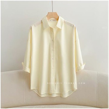 夏天高級感淺鵝黃色襯衫女上衣夏款別致漂亮小衫抗皺法式中袖襯衣