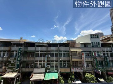 三多商圈~懷舊溫馨宅<大三房>｜高雄市苓雅區興中一路