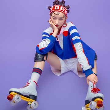 影樓主題服裝藝術照個人寫真服裝運動風潮款女裝時尚個性寫真衣服