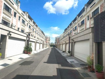 官田★官田二鎮孝親幸福車墅╭★°住商姚語宸★｜台南市官田區二鎮