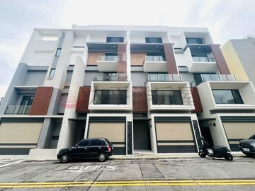 潤潤•綠山全新電梯邊間戶別墅｜台中市豐原區綠山一街