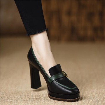 熊大叔女鞋~9.8cm新款單鞋防水臺復古增高真皮羊皮高跟粗跟女黑色