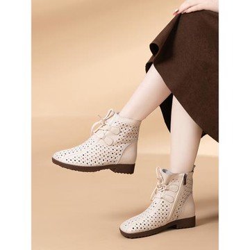 真皮平底軟皮米白色短靴女鏤空春秋單靴夏季靴子薄款大碼鞋41一43