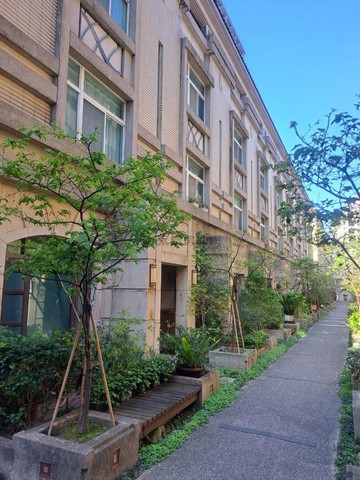近捷運學區旁北大透天別墅｜新北市三峽區大學路