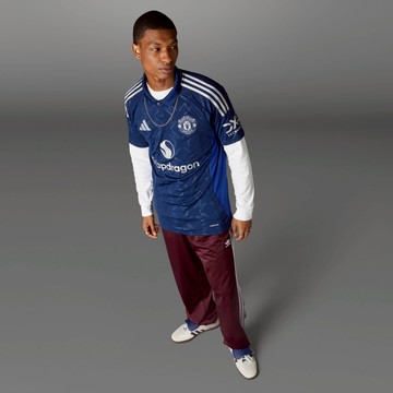 MANCHESTER UNITED 24/25賽季 客場 足球上衣